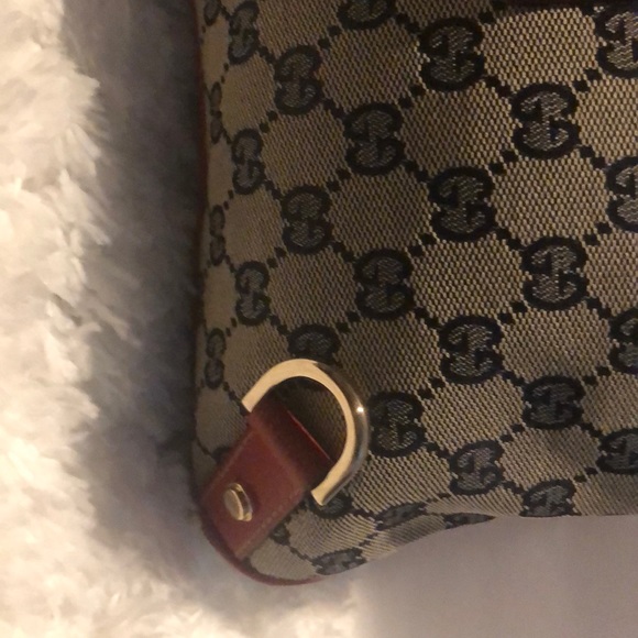 Gucci - Picture 5 of 6